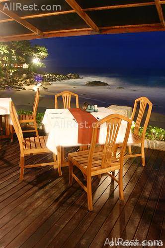 Karon Beach Resort & Spa 44